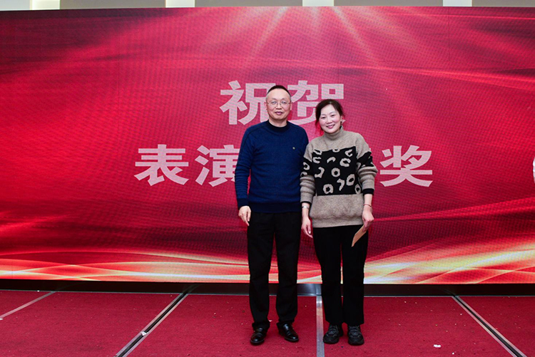 1706841432197768.jpg 2033.jpg